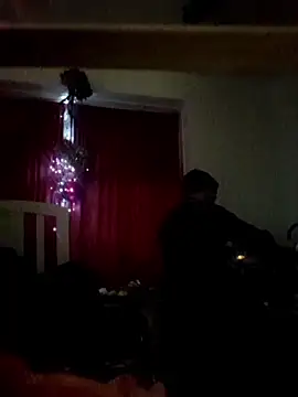 DaddyQuimHot online show from December 17, 7:02 am