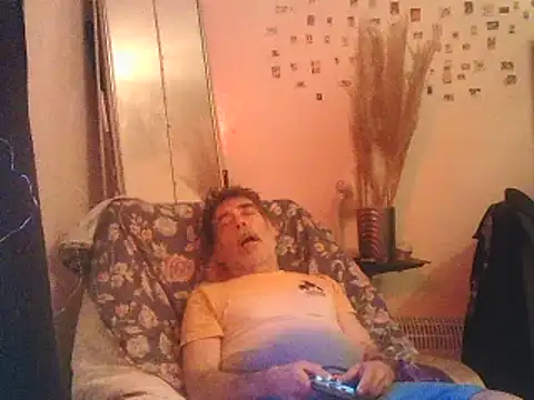 DaddyQuimHot online show from February 15, 5:17 pm