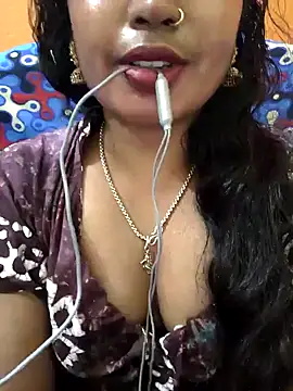 Snapshot of jasss-11 chatting on January 24, 6:14 pm jasss-11 online show from January 24, 6:14 pm