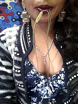 jasss-11 online show from February 10, 7:13 pm