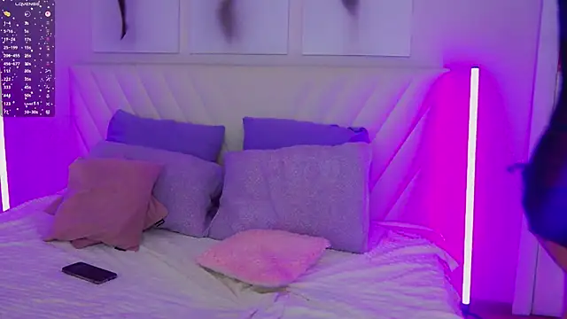 LeilaToker online show from April 19, 1:39 am