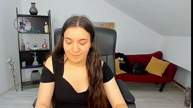 Snapshot of MelissaWiliam chatting on June 17, 10:58 am MelissaWiliam online show from June 17, 10:58 am
