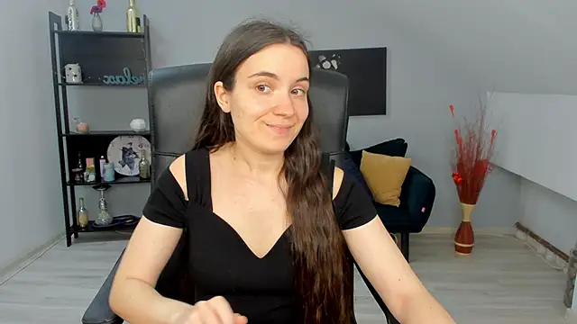 MelissaWiliam online show from March 11, 11:59 am