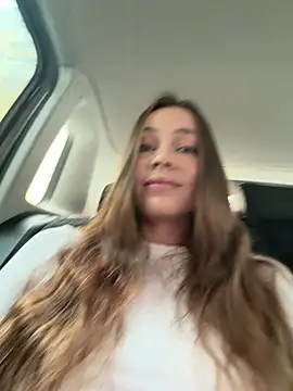 nicole111 online show from February 14, 11:10 am