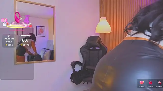 Dakota diaz  online show from January 8, 7:31 pm