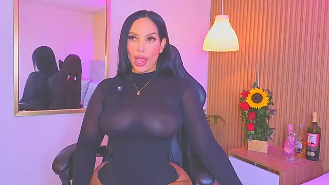 Dakota diaz  online show from March 15, 7:32 pm