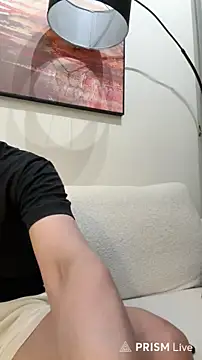 Snapshot of ori6 chatting on February 28, 3:22 pm ori6 online show from February 28, 3:22 pm