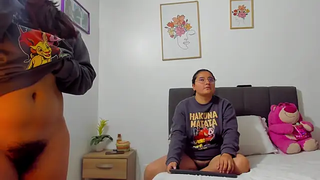 evaa miaa online show from March 6, 11:05 am