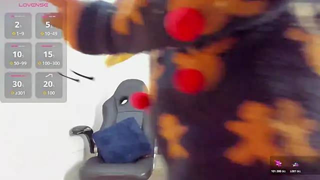 evaa miaa online show from December 22, 11:10 am