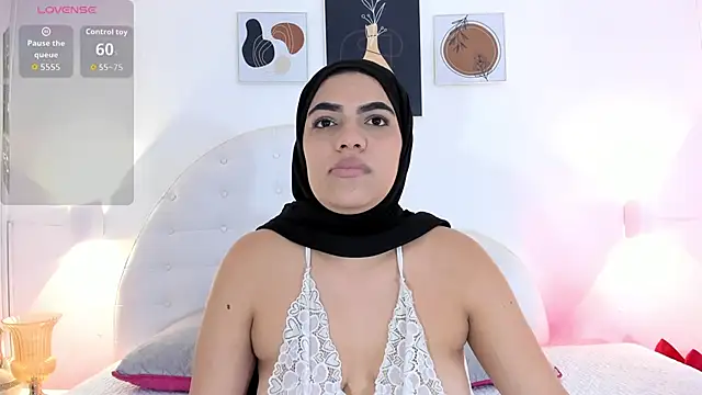 Umarani  online show from November 21, 7:02 pm