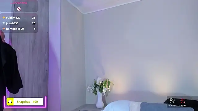 Umarani  online show from April 15, 7:58 pm