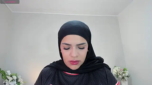 Umarani  online show from May 5, 6:22 pm