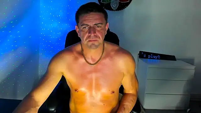 petr37pol online show from April 16, 9:39 pm