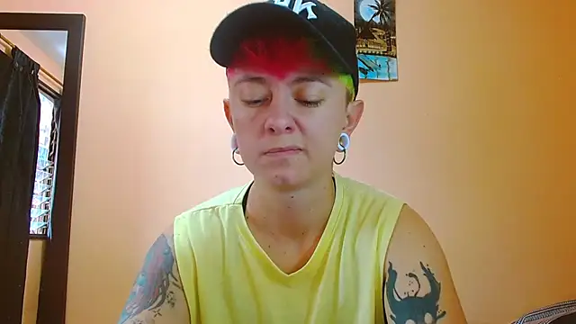 tomboyblue online show from July 9, 5:56 pm