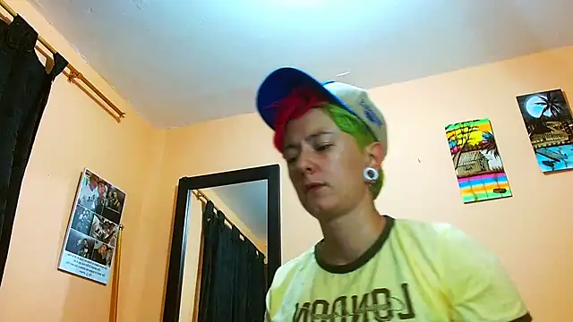 tomboyblue online show from July 24, 7:59 am