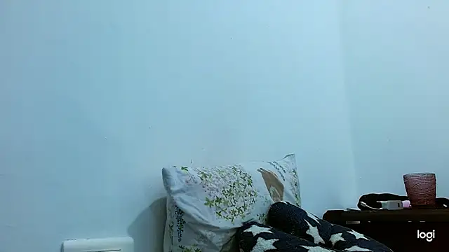 tomboyblue online show from March 12, 12:16 am