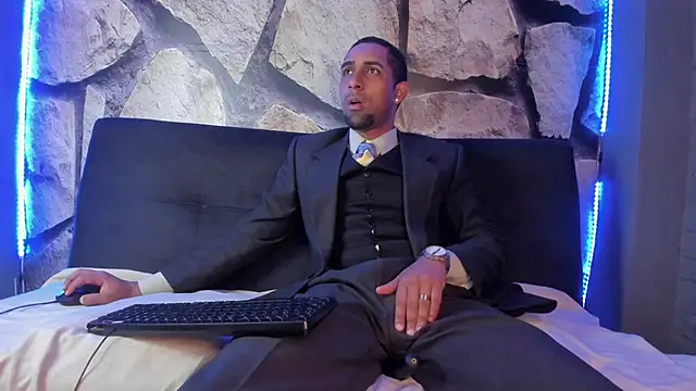 Paolo johnson online show from September 22, 11:38 am