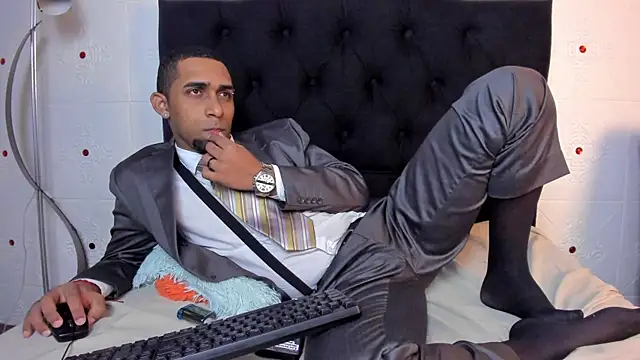 Paolo johnson online show from February 22, 9:45 am