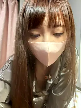 Snapshot of shihori_s2 chatting on December 14, 5:24 am shihori s2 online show from December 14, 5:24 am