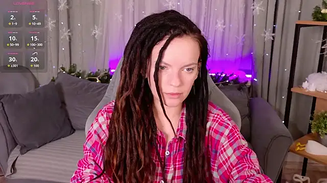 CoreyJane online show from December 19, 5:21 am