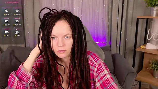 Snapshot of CoreyJane chatting on October 2, 5:00 am CoreyJane online show from October 2, 5:00 am