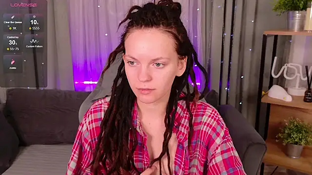Snapshot of CoreyJane chatting on September 18, 4:15 am CoreyJane online show from September 18, 4:15 am