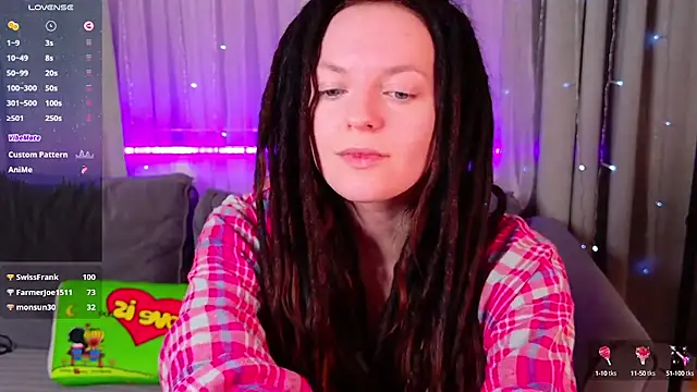Snapshot of CoreyJane chatting on March 18, 7:33 am CoreyJane online show from March 18, 7:33 am