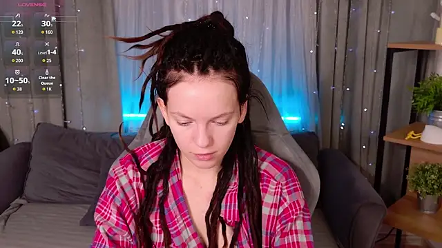 CoreyJane online show from January 14, 5:44 am