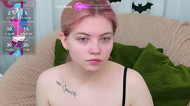 Lisa Adam online show from October 21, 5:01 pm