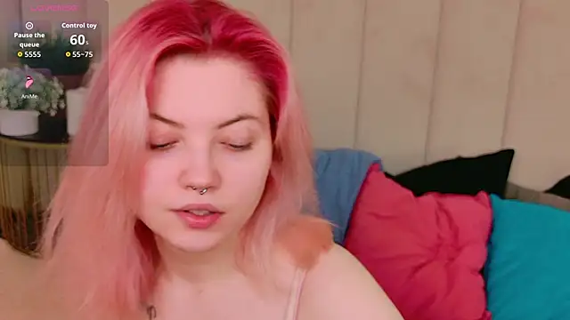 Lisa Adam online show from November 18, 5:27 pm