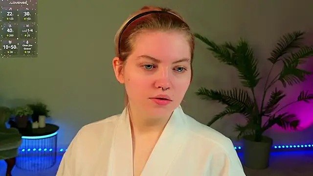 Lisa Adam online show from June 15, 5:12 pm