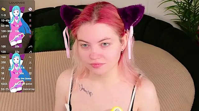 Lisa Adam online show from February 17, 6:05 pm