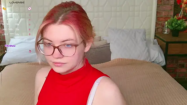 Lisa Adam online show from January 12, 6:04 pm