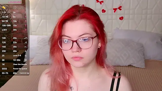 Lisa Adam online show from March 10, 6:01 pm