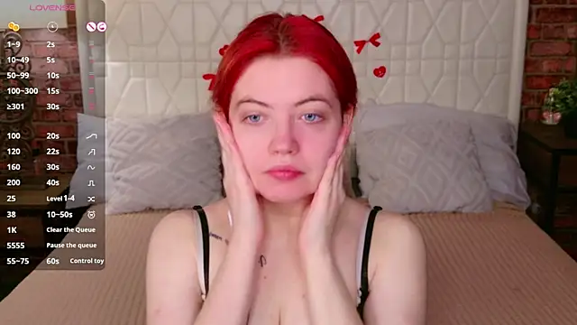 Lisa Adam online show from March 3, 6:04 pm