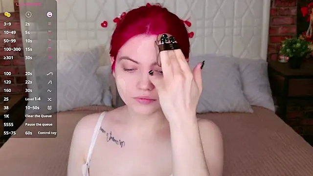 Lisa Adam online show from April 17, 6:11 pm