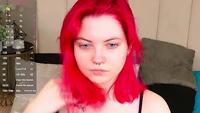 Lisa Adam online show from December 1, 4:19 pm