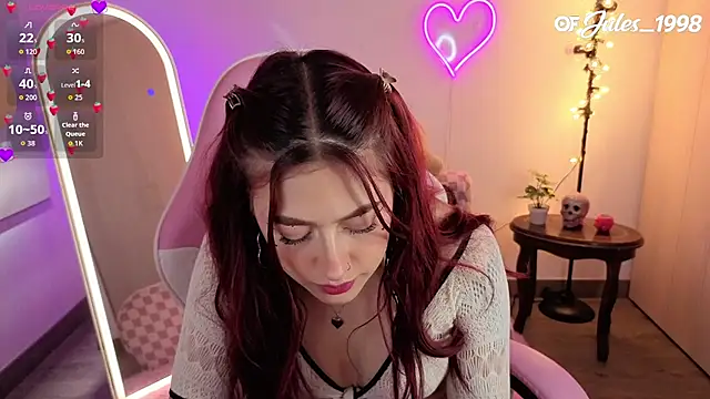 violet ch online show from March 18, 6:20 pm