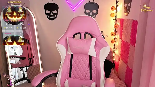 violet ch online show from October 25, 5:57 pm