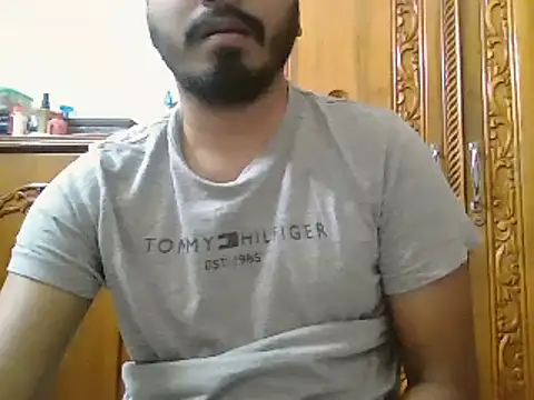 desiboyasif online show from March 10, 3:41 pm