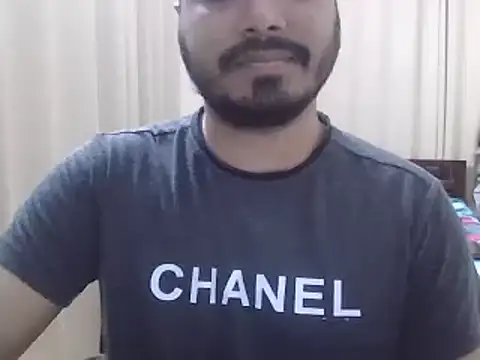 desiboyasif online show from November 28, 6:08 pm