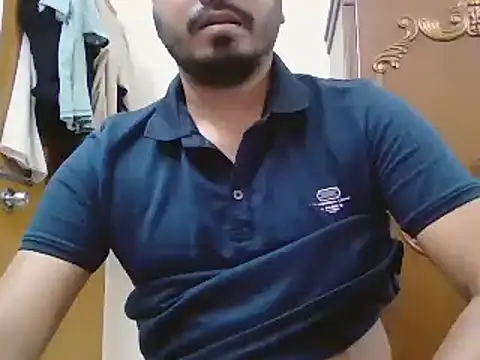 desiboyasif online show from November 17, 4:11 pm