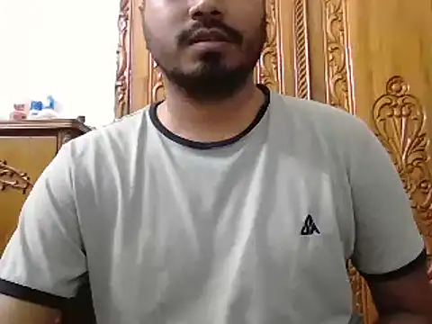 desiboyasif online show from October 6, 6:08 pm