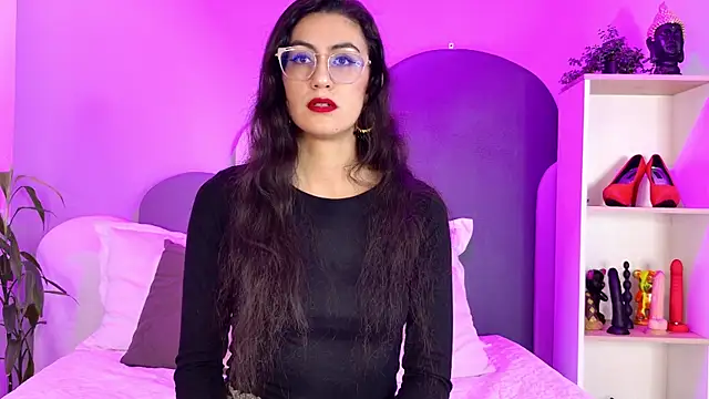 SophieGomez22 online show from May 30, 11:16 am