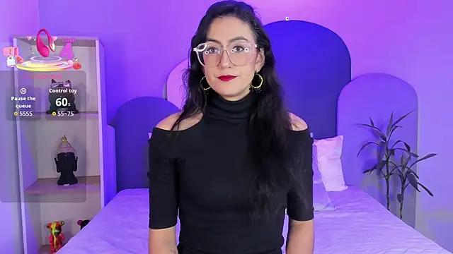 SophieGomez22 online show from September 28, 11:28 am