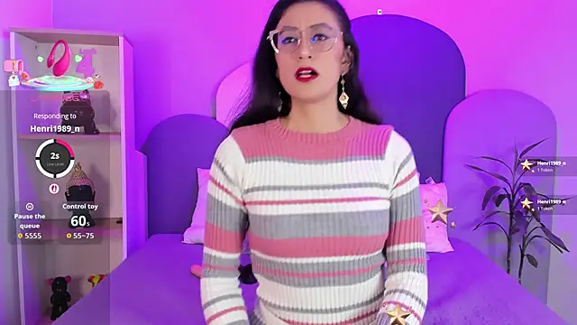 SophieGomez22 online show from November 2, 11:26 am