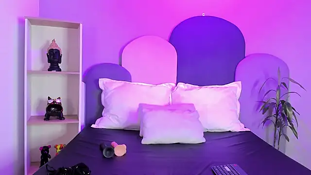 SophieGomez22 online show from February 16, 11:42 am