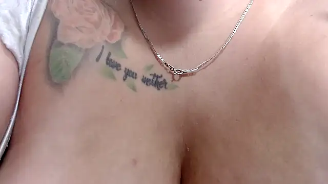 Snapshot of SOPHIA_SQUIRTPUSSY chatting on July 5, 1:51 pm SOPHIA SQUIRTPUSSY online show from July 5, 1:51 pm