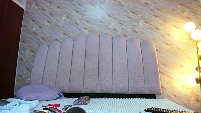 kathy-steven online show from February 21, 1:18 am