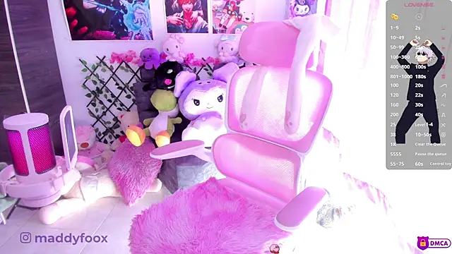 MaddyFooxx online show from April 9, 3:07 pm